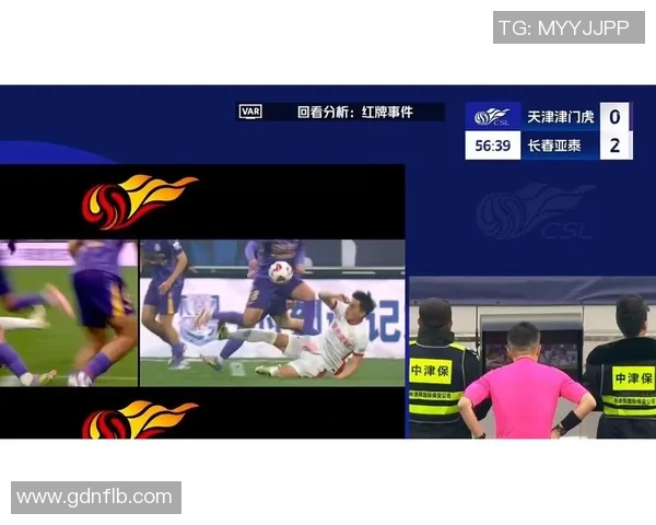 中超盛况：巴萨轻取切尔西乌龙球成比赛转折点深度解析