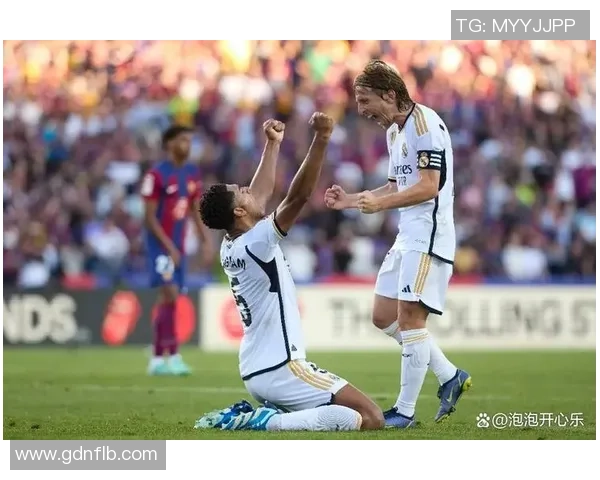 西甲激战曼联逆转尤文图斯乌龙球成比赛转折点精彩集锦回顾