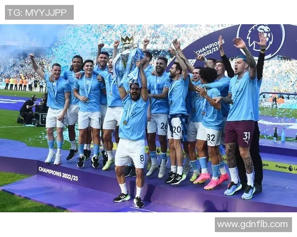 德甲精彩对决那不勒斯大胜本菲卡引发全场热议与焦点分析