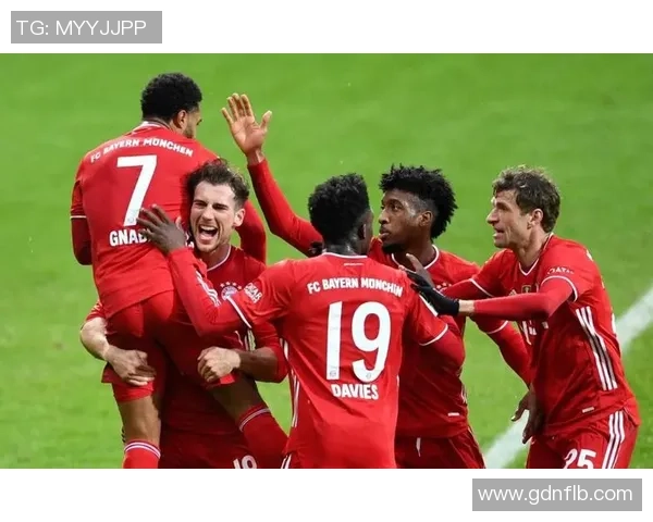 曼联与拜仁友谊赛激战四三红牌事件引发全场热议与十大精彩进球回顾 曼联与拜仁友谊赛激战四三红牌事件引发全场热议与十大精彩进球回顾