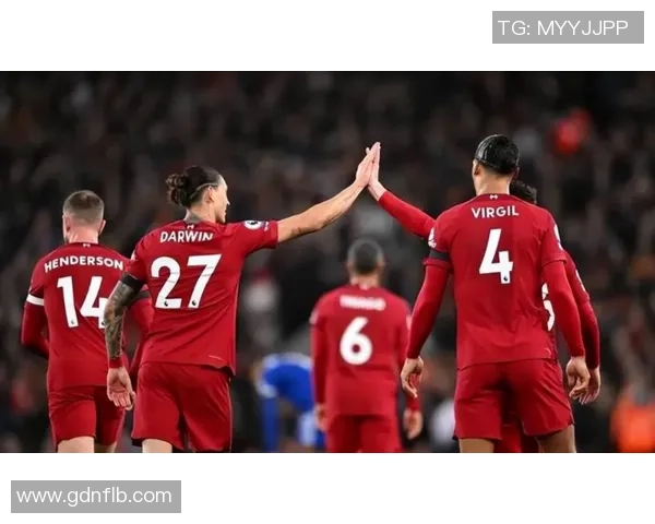 中超激战利物浦与曼联握手言和神扑时刻引发全场狂欢