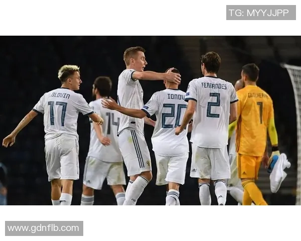 中超热刺与皇马激战成平局乌龙球瞬间引发全场热议战术分析揭秘