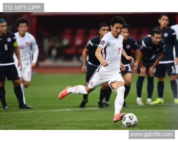 欧联杯精彩对决那不勒斯狂胜利物浦6比2引发全场热议 欧联杯精彩对决那不勒斯狂胜利物浦6比2引发全场热议