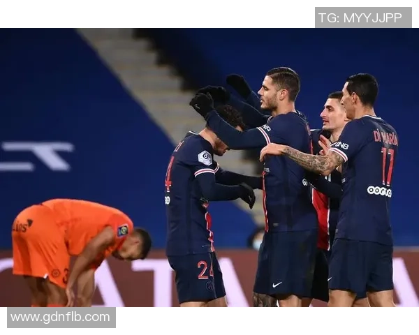 友谊赛巴黎圣日耳曼大胜曼城帽子戏法点燃全场激情