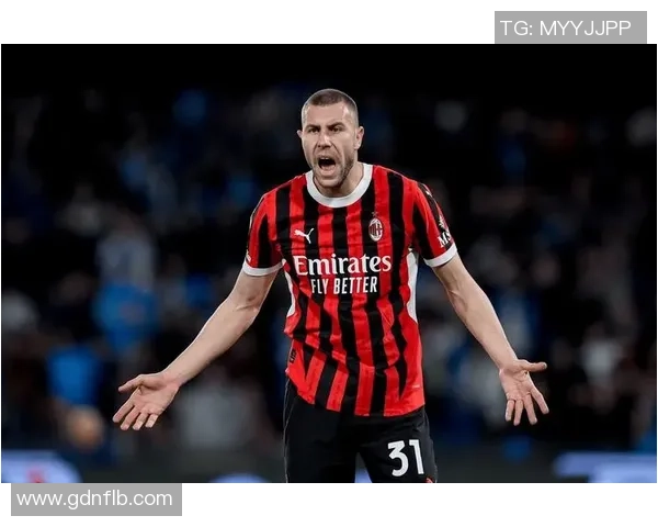 世界杯冷门揭晓那不勒斯3-0战胜AC米兰红牌事件引发全场热议